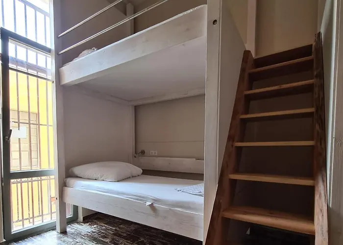Jetpak Alternative Eco Hostel